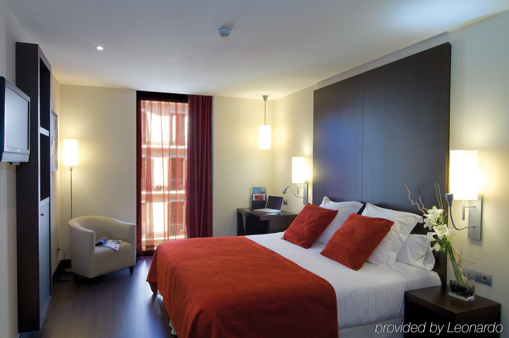 Hesperia Sport Apartment *