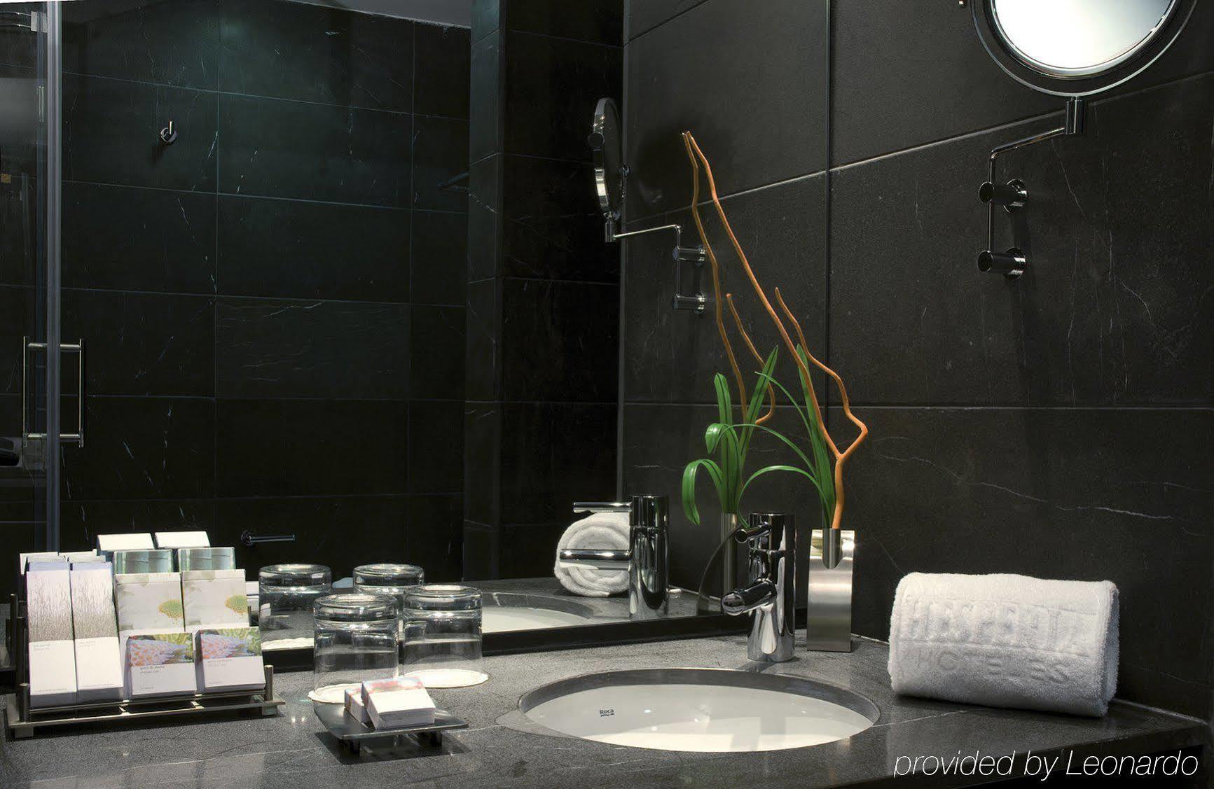 Hesperia Sport Apartment *